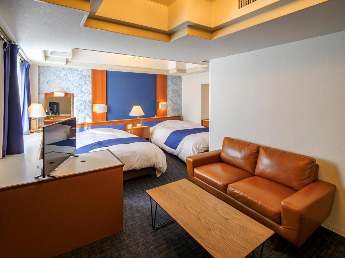 Airline Hotel Miyazaki Buitenkant foto