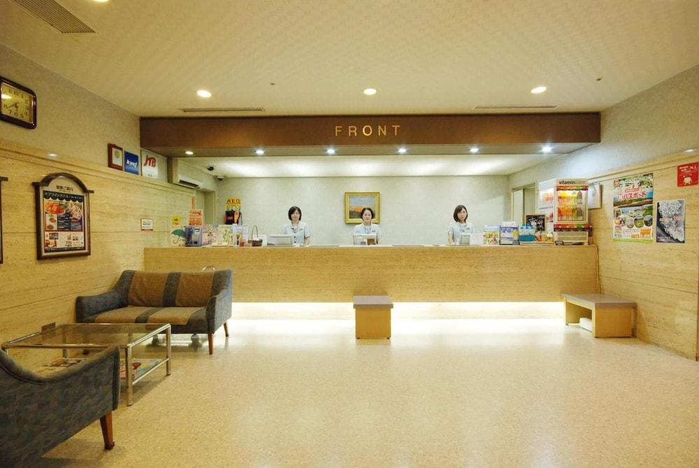 Airline Hotel Miyazaki Buitenkant foto